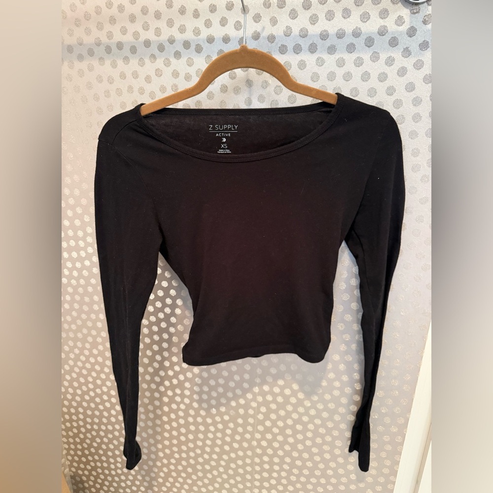 Z Supply Black Long Sleeve Crop Top with Twist Back - Picture 3 of 5
